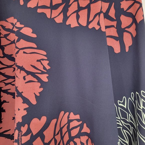 Manuheali'i Kapana Fly Away Top Size XXS - Picture 4 of 6